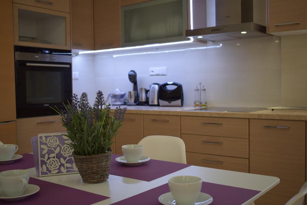 Studio Holiday Kalamata Exterior photo
