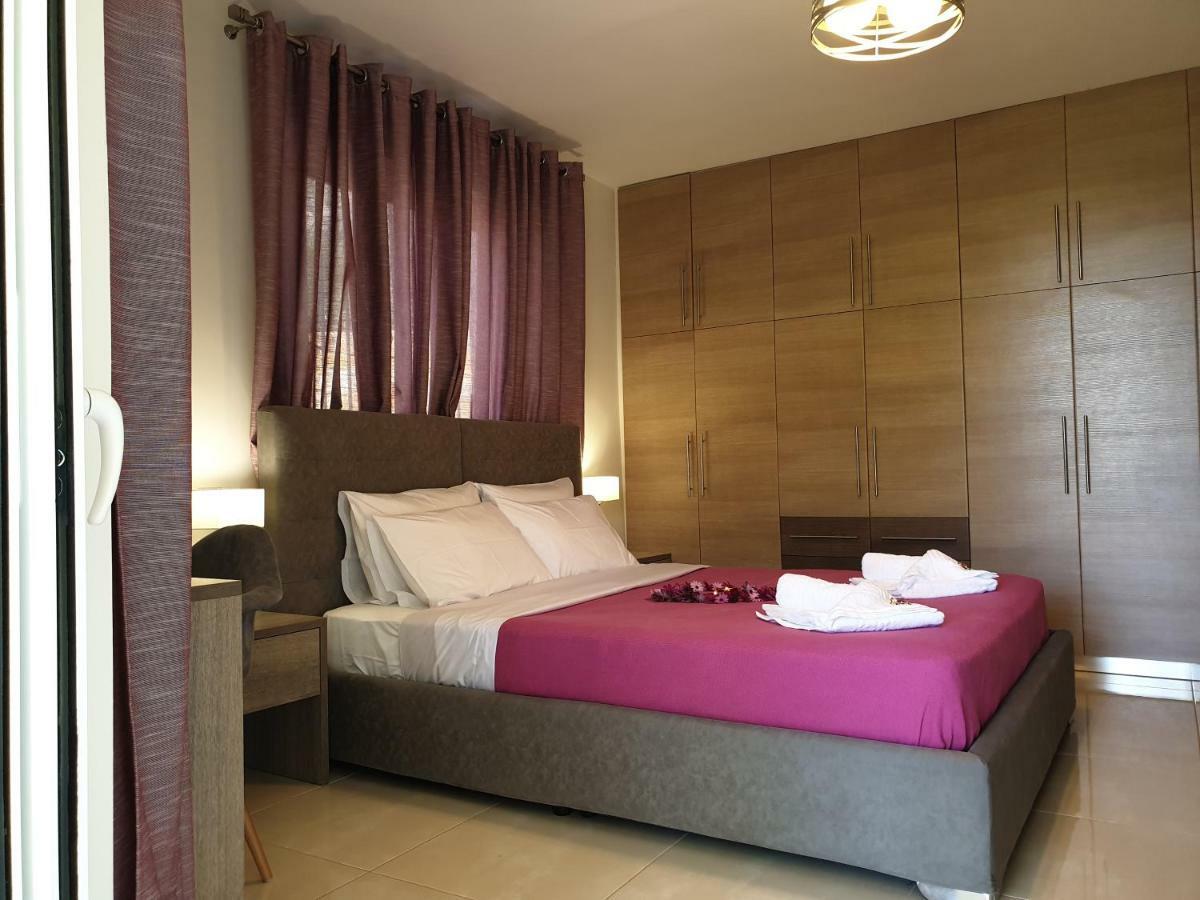Studio Holiday Kalamata Exterior photo