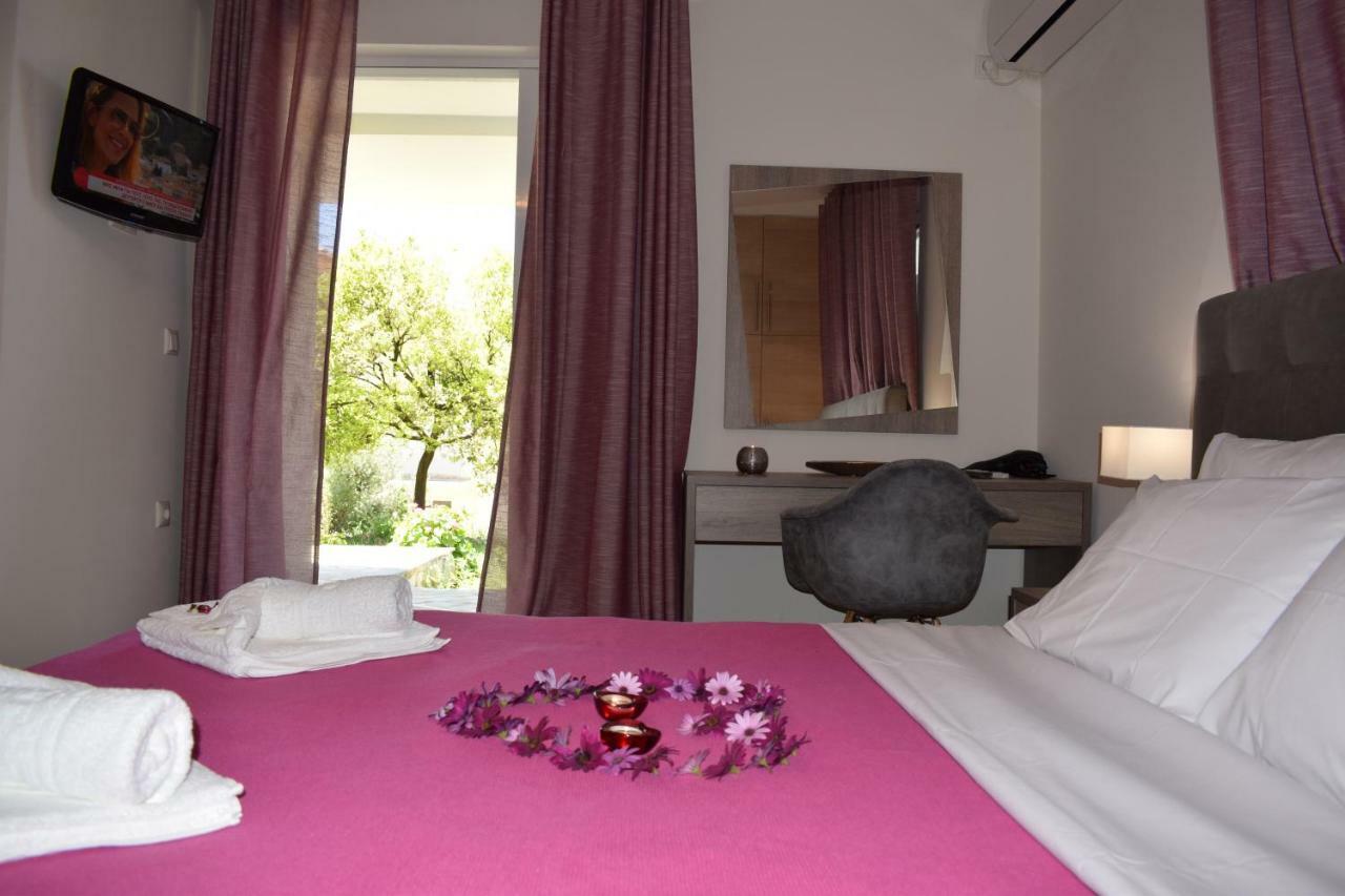 Studio Holiday Kalamata Exterior photo
